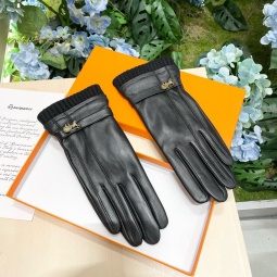 glove